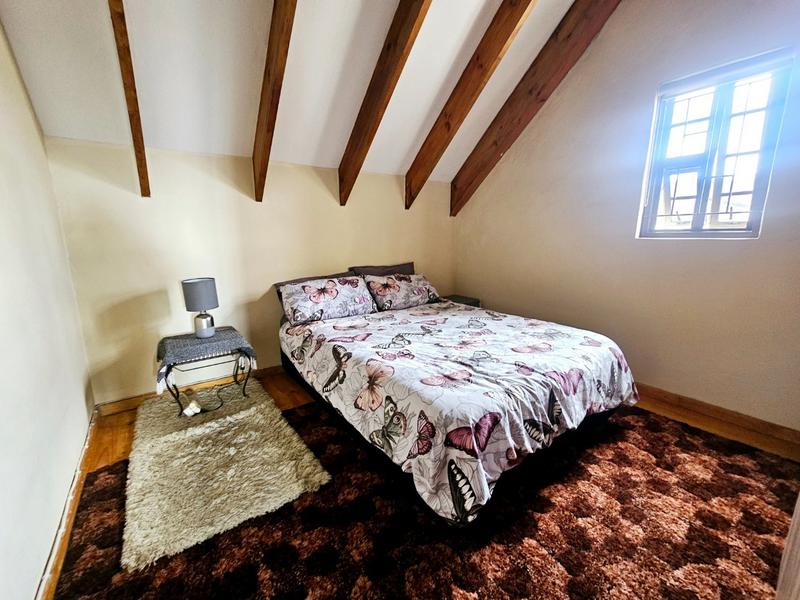 4 Bedroom Property for Sale in Vakansieplaas Western Cape